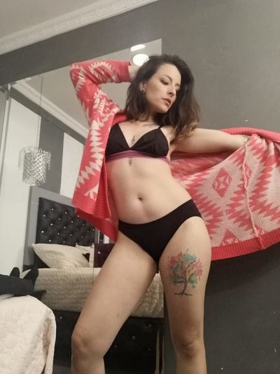 League City Escort Girls