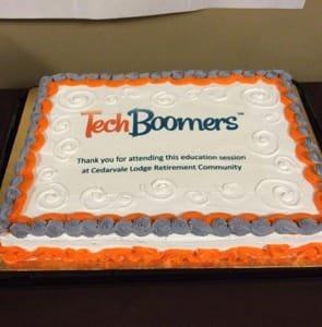 Photo d'un gâteau de célébration TechBoomers