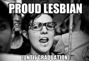 Meme van een lesbienne tot afstuderen