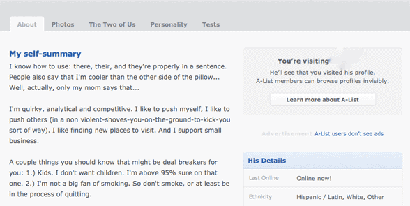Capture d'écran d'un profil de rencontre avec quelques fautes de grammaire