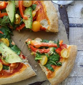 Sharon Palmer'ın Roka Salatası Pizza Fotoğrafı
