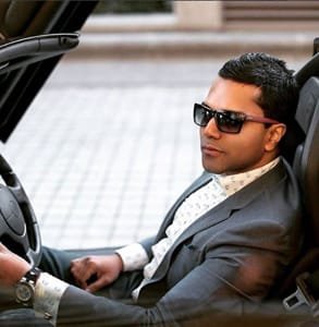 Photo de Sangeeth Segaram, fondateur et PDG de Supercar Dating