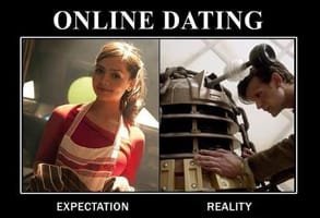 Capture d'écran d'un meme de rencontre en ligne sur Doctor Who