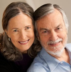 Foto del Dott. Harville Hendrix e della Dott.ssa Helen LaKelly Hunt, terapisti di coppia riconosciuti a livello internazionale