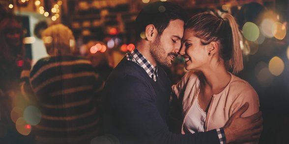 Foto de una pareja en una cita