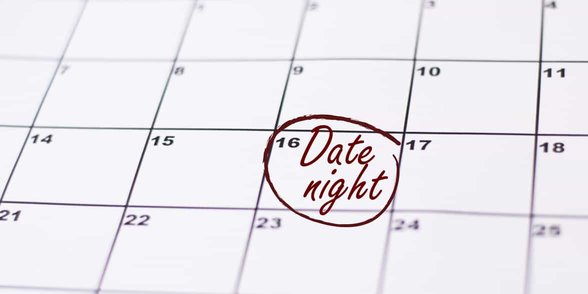 Foto des Datums Nacht auf einem Kalender
