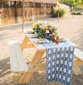 Zdjęcie stołu piknikowego